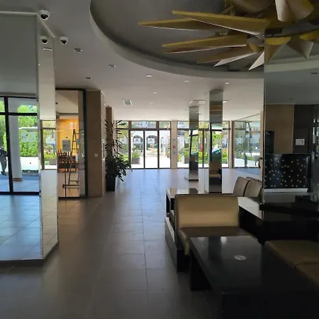 Apartman Modern Apartment, Pool Mountain Views Terace Sea