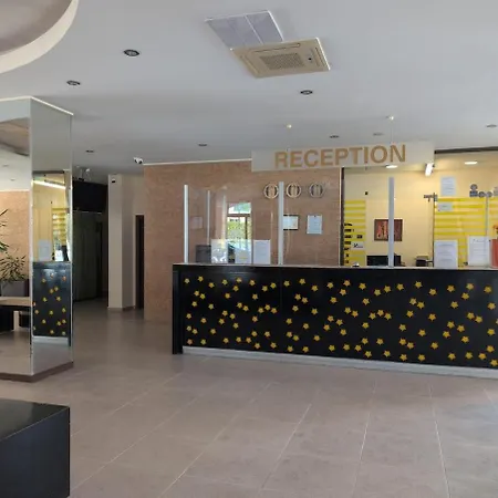Apartman Modern Apartment, Pool Mountain Views Terace Sea *