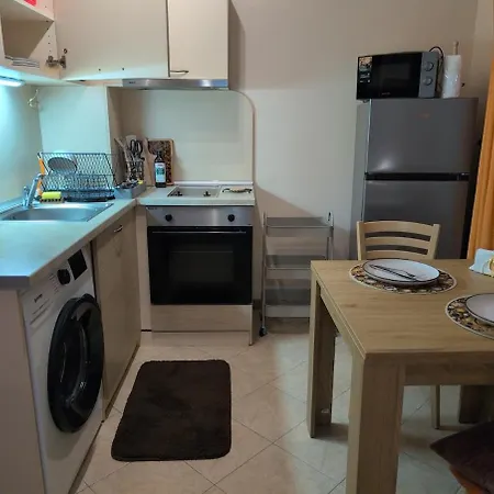 Modern Apartment, Pool Mountain Views Terace Sea * Napospart