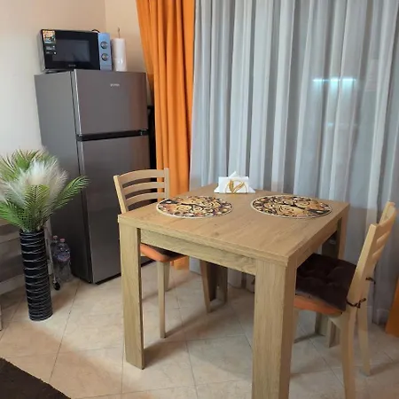 Modern Apartment, Pool Mountain Views Terace Sea * 써니비치